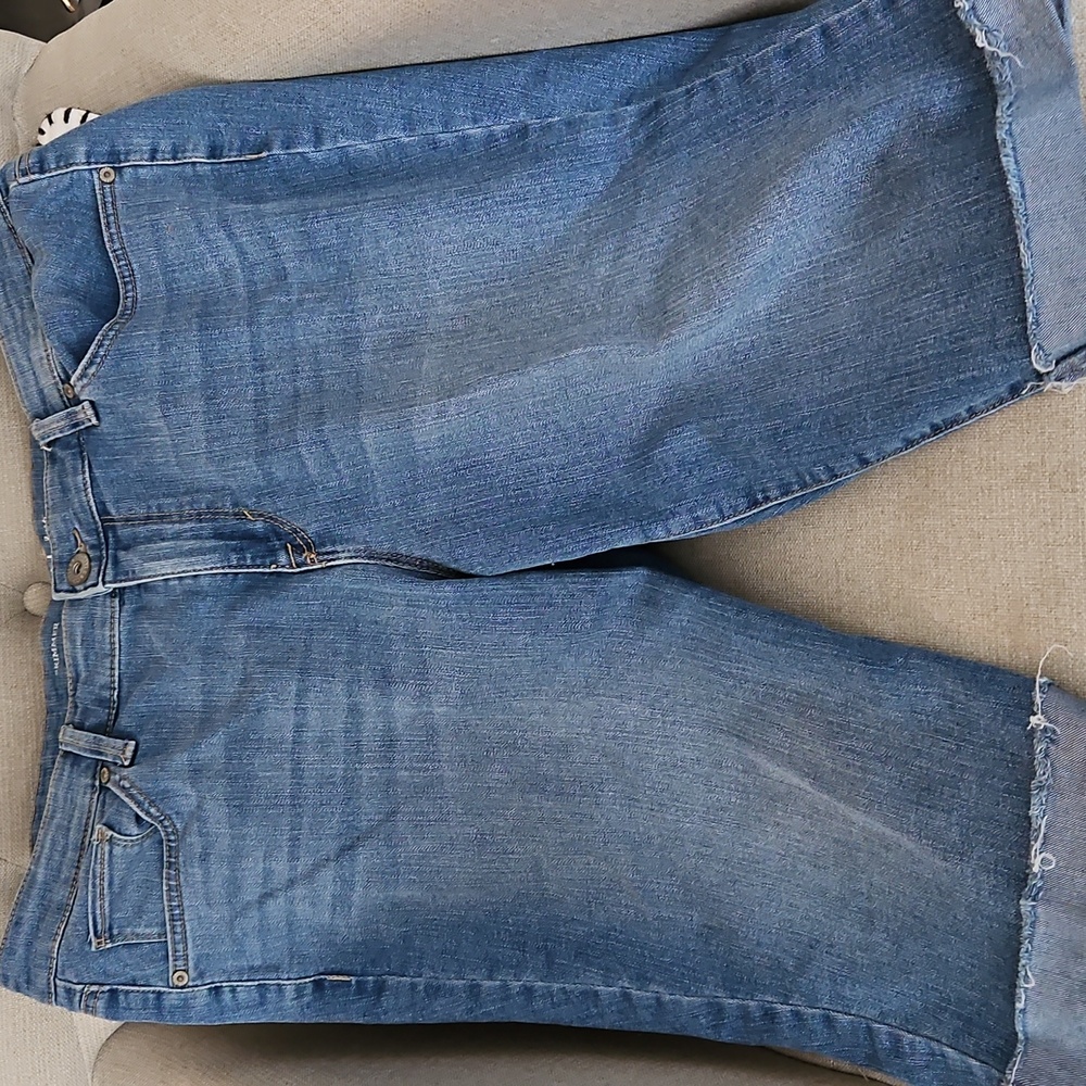 Style & Co Cuffed Skimmer Denim Shorts Size 12